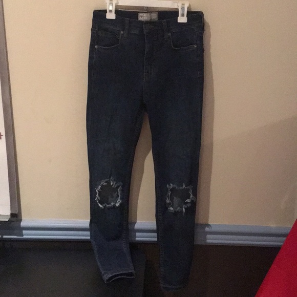 Free People High-Rise Busted Skinny Jeans - Picture 4 of 4